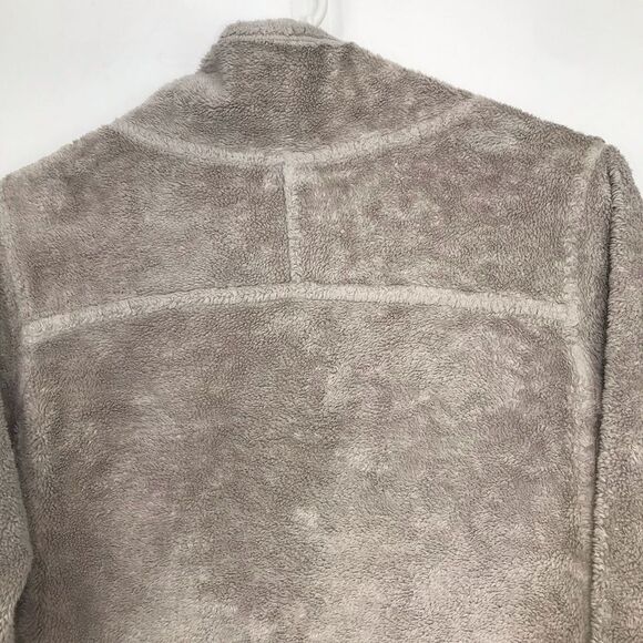 The North Face Mossbud Light Gray Snap Neck Fuzzy Pullover Sweatshirt - Picture 11 of 14